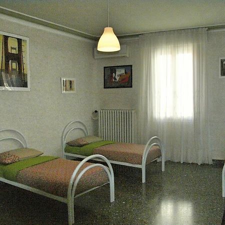 Bella Venezia Hotel Luaran gambar