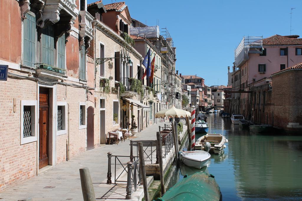 Bella Venezia Hotel Luaran gambar